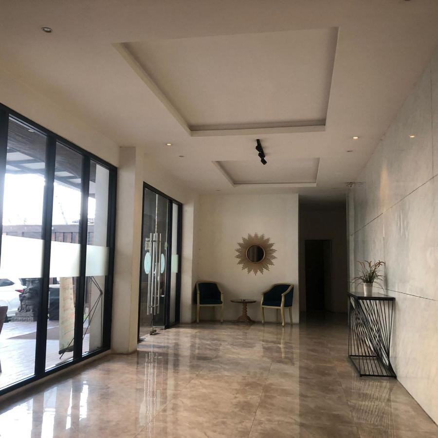 Hotel Aruni Ancol Jakarta Exterior photo