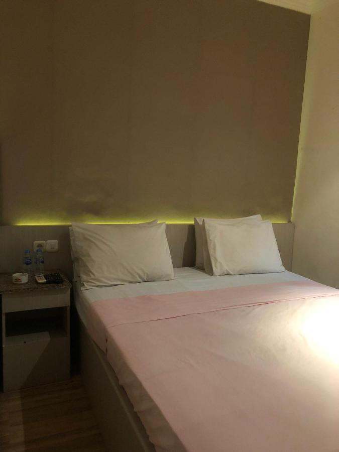 Hotel Aruni Ancol Jakarta Exterior photo